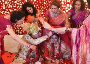 Find The Best Style Ideas In Indian Photography Indian Wedding Snap